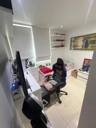 Imagem Imóvel com 2 Quartos à Venda, 92 m² em Charitas - Niterói Imagem Imóvel com 2 Quartos à Venda, 92 m² em Charitas - Niterói