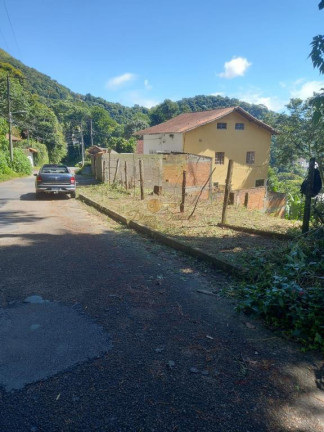 Imagem Terreno à Venda, 752 m² em Iucas - Teresópolis Imagem Terreno à Venda, 752 m² em Iucas - Teresópolis