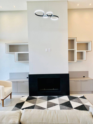Imagem Casa com 4 Quartos à Venda, em Xangri-lá Imagem Casa com 4 Quartos à Venda, em Xangri-lá
