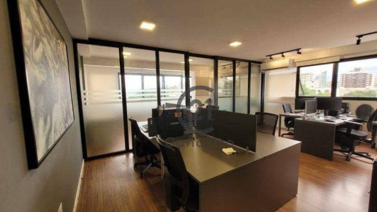Sala Comercial à Venda, 57 m² em Coqueiros - Florianópolis