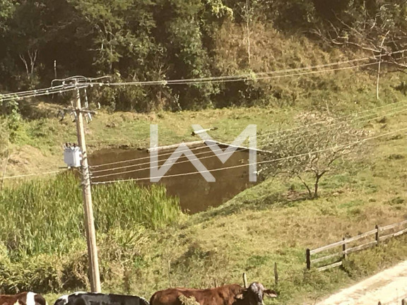 Chácara à Venda, 1 m² em Itapeti - Guararema