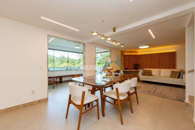 Imagem Casa com 3 Quartos à Venda, 197 m² em Alto - Teresópolis Imagem Casa com 3 Quartos à Venda, 197 m² em Alto - Teresópolis