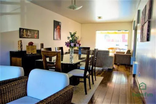 Imagem Casa com 4 Quartos à Venda, 298 m² em Espírito Santo - Porto Alegre Imagem Casa com 4 Quartos à Venda, 298 m² em Espírito Santo - Porto Alegre
