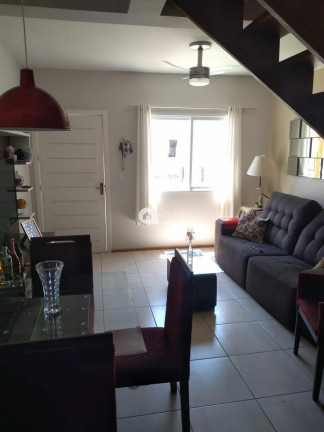 Imagem Casa com 2 Quartos à Venda, 83 m² Imagem Casa com 2 Quartos à Venda, 83 m²