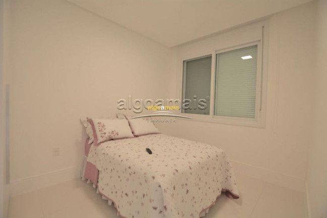 Casa com 5 Quartos à Venda, 570 m² em Condomínio Enseada Lagos Xangri-lá - Xangri-lá