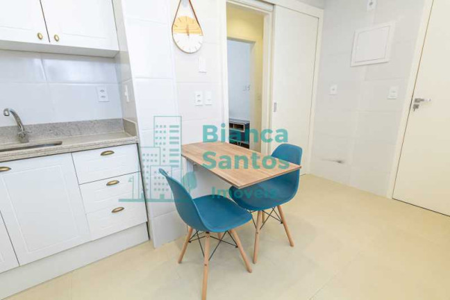 Imagem Apartamento com 2 Quartos à Venda, 80 m² em Copacabana - Rio De Janeiro