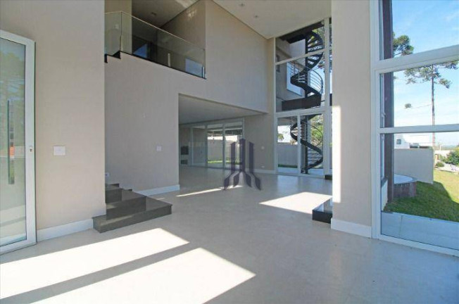 Imagem Casa com 3 Quartos à Venda, 400 m² em São Braz - Curitiba Imagem Casa com 3 Quartos à Venda, 400 m² em São Braz - Curitiba