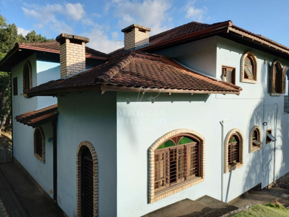 Imagem Casa com 6 Quartos à Venda, 353 m² em Itacorubi - Florianópolis Imagem Casa com 6 Quartos à Venda, 353 m² em Itacorubi - Florianópolis