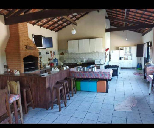 Imagem Casa com 2 Quartos à Venda, 1.200 m² em Portão - Atibaia Imagem Casa com 2 Quartos à Venda, 1.200 m² em Portão - Atibaia