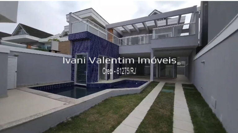 Casa com 4 Quartos à Venda, 240 m² em Recreio Dos Bandeirantes - Rio De Janeiro