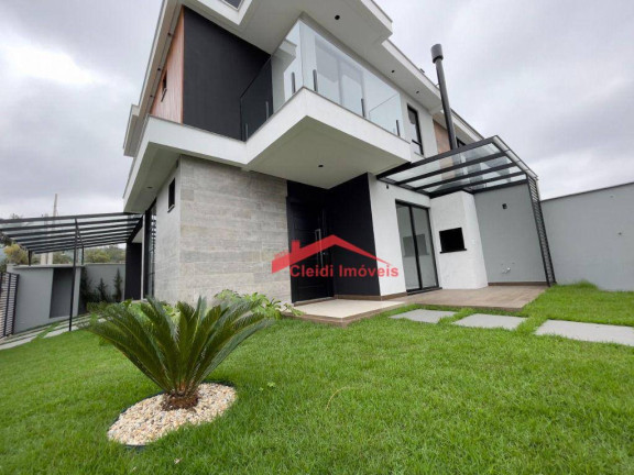 Sobrado com 3 Quartos à Venda, 148 m² em Bom Retiro - Joinville