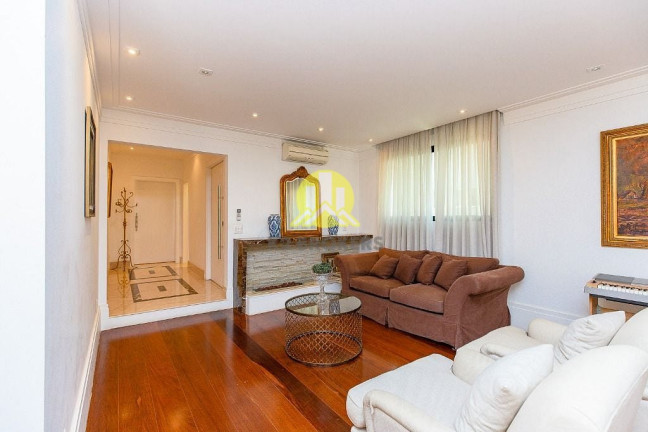Imagem Apartamento com 3 Quartos à Venda, 235 m² em Higienópolis - São Paulo Imagem Apartamento com 3 Quartos à Venda, 235 m² em Higienópolis - São Paulo