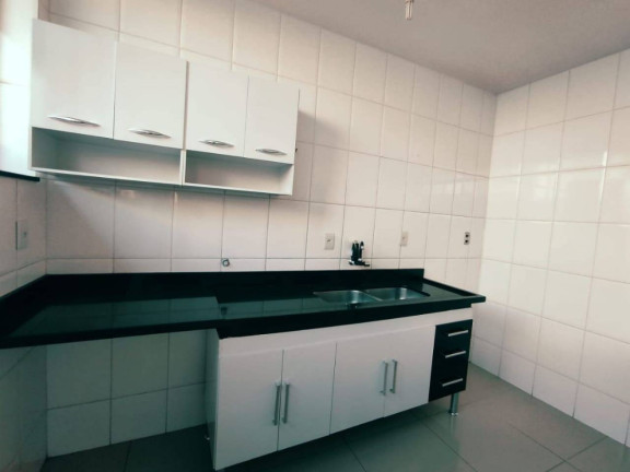 Imagem Casa com 3 Quartos para Alugar, 250 m² em Vila Liberdade - Jundiaí
