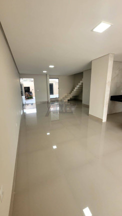 Imagem Casa com 3 Quartos à Venda, em Panorama - Montes Claros Imagem Casa com 3 Quartos à Venda, em Panorama - Montes Claros