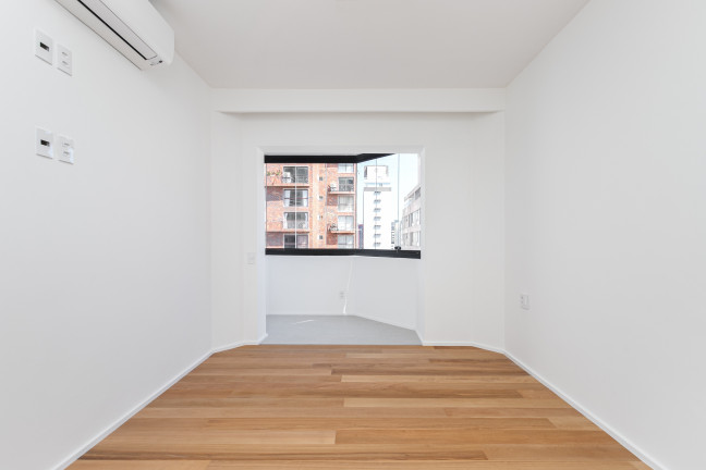 Imagem Imóvel com 3 Quartos à Venda, 151 m² em Vila Nova Conceição - São Paulo