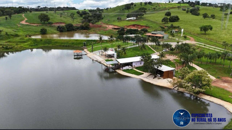 Imagem Chácara à Venda, 15 m² em Zona Rural - Nerópolis Imagem Chácara à Venda, 15 m² em Zona Rural - Nerópolis