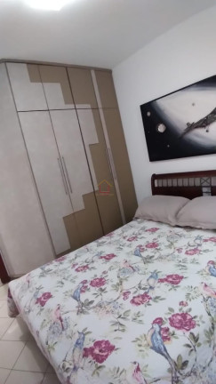 Imagem Casa de Condomínio com 4 Quartos à Venda, 366 m²