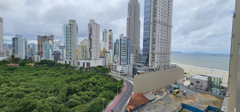 Imagem Apartamento com 4 Quartos à Venda, 156 m² em Barra Sul - Balneário Camboriú Imagem Apartamento com 4 Quartos à Venda, 156 m² em Barra Sul - Balneário Camboriú