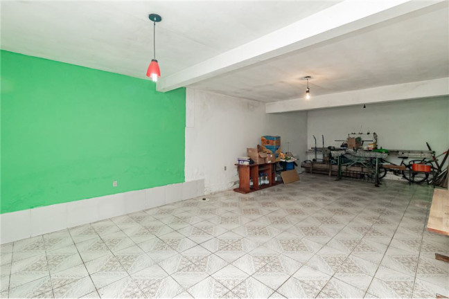 Imagem Casa com 2 Quartos à Venda, em Jardim Itu - Porto Alegre Imagem Casa com 2 Quartos à Venda, em Jardim Itu - Porto Alegre