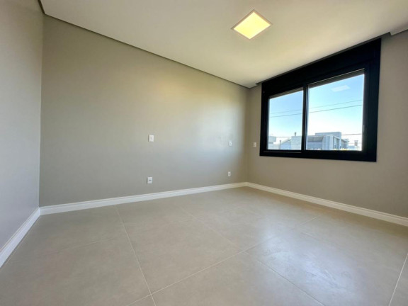 Imagem Casa com 4 Quartos à Venda, 225 m² em Marina - Xangri-la Imagem Casa com 4 Quartos à Venda, 225 m² em Marina - Xangri-la