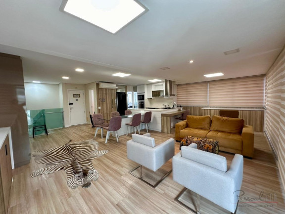 Imagem Apartamento com 3 Quartos à Venda, 217 m² em Centro - Florianópolis Imagem Apartamento com 3 Quartos à Venda, 217 m² em Centro - Florianópolis