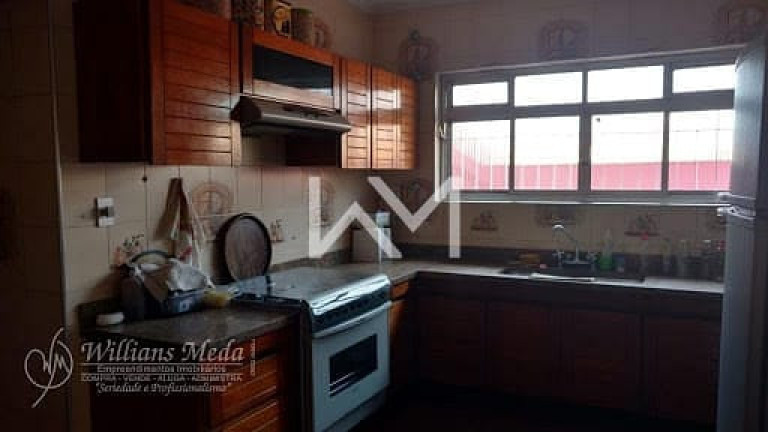 Imagem Sobrado com 3 Quartos à Venda, 244 m² em Vila Galvão - Guarulhos Imagem Sobrado com 3 Quartos à Venda, 244 m² em Vila Galvão - Guarulhos