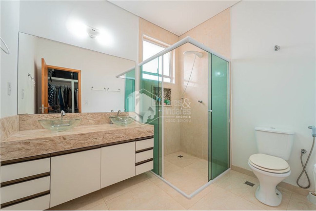 Imagem Casa com 4 Quartos à Venda, 243 m² em Vila Mariana - São Paulo Imagem Casa com 4 Quartos à Venda, 243 m² em Vila Mariana - São Paulo