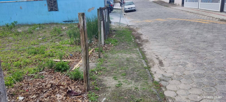 Imagem Terreno à Venda, 262 m² em Bombas - Bombinhas Imagem Terreno à Venda, 262 m² em Bombas - Bombinhas
