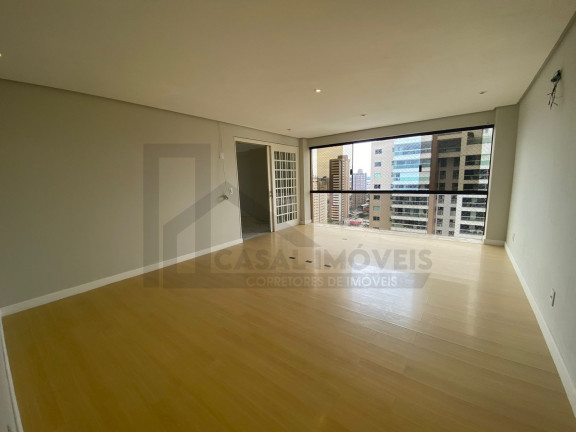 Imagem Imóvel com 4 Quartos à Venda, 650 m² em São Brás - Belém