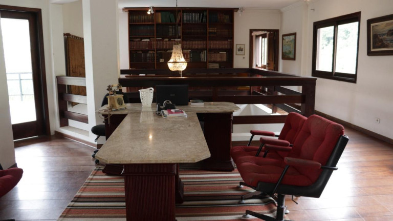 Imagem Casa com 4 Quartos à Venda, 700 m² em Marapé - Santos Imagem Casa com 4 Quartos à Venda, 700 m² em Marapé - Santos