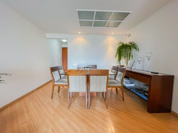 Imagem Imóvel com 3 Quartos à Venda,  em Vila Ipojuca - São Paulo