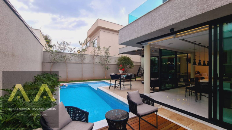 Imagem Casa com 4 Quartos à Venda, 380 m² em Alphaville - Santana De Parnaíba