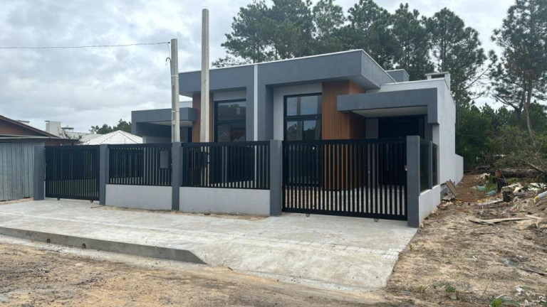 Imagem Casa com 2 Quartos à Venda, 83 m² em Village - Capão Novo / Arroio Teixeira - Capão Da Canoa