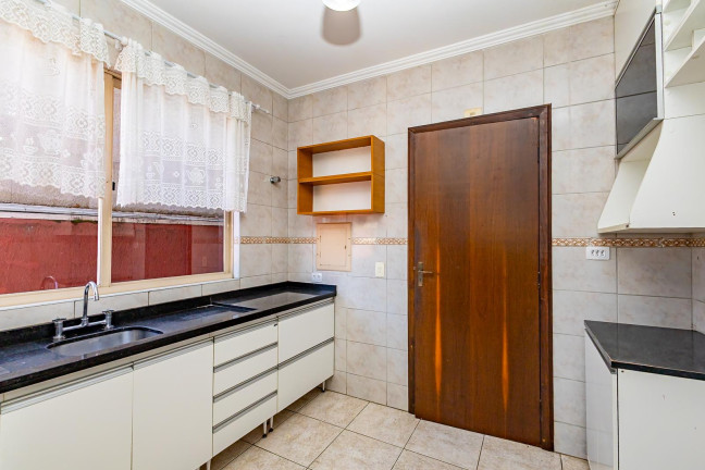 Imagem Sobrado com 3 Quartos à Venda, 123 m² em Campina Do Siqueira - Curitiba Imagem Sobrado com 3 Quartos à Venda, 123 m² em Campina Do Siqueira - Curitiba