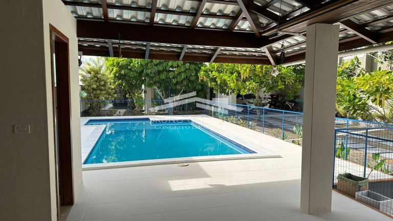 Imagem Casa com 4 Quartos à Venda, 525 m² em Outeiro Da Glória - Porto Seguro Imagem Casa com 4 Quartos à Venda, 525 m² em Outeiro Da Glória - Porto Seguro