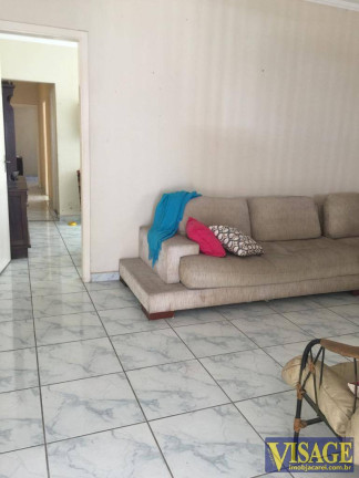Imagem Casa com 2 Quartos à Venda, em Centro - Jacareí Imagem Casa com 2 Quartos à Venda, em Centro - Jacareí
