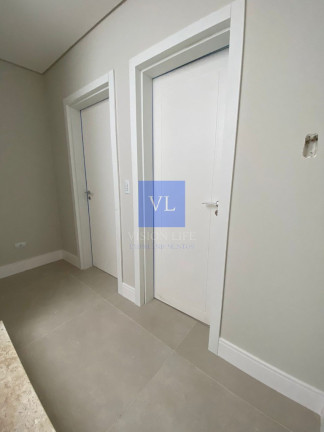 Imagem Casa com 3 Quartos à Venda, 210 m² em Jardim Social - Curitiba Imagem Casa com 3 Quartos à Venda, 210 m² em Jardim Social - Curitiba