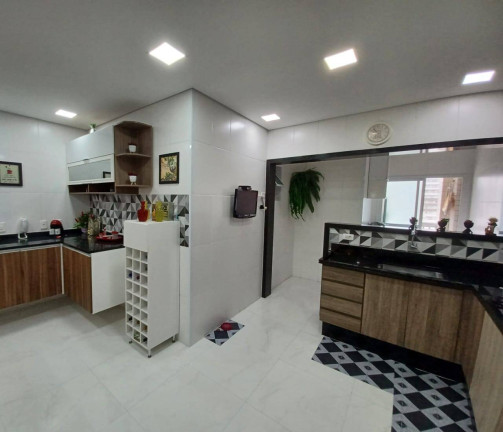Imagem Apartamento com 4 Quartos à Venda, 170 m² em Guilhermina - Praia Grande