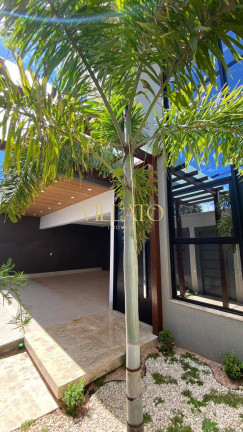 Imagem Casa com 4 Quartos à Venda, 360 m² em Setor Cristina Ii - Trindade Imagem Casa com 4 Quartos à Venda, 360 m² em Setor Cristina Ii - Trindade