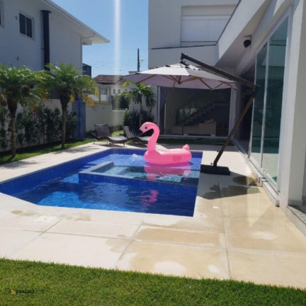 Imagem Casa com 5 Quartos à Venda, 470 m² em Palmas - Governador Celso Ramos Imagem Casa com 5 Quartos à Venda, 470 m² em Palmas - Governador Celso Ramos