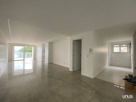 Imagem Cobertura com 4 Quartos à Venda, 345 m² em Coqueiros - Florianópolis