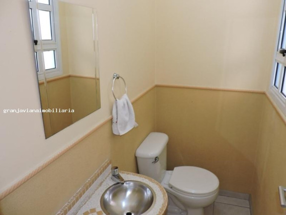 Imagem Casa à Venda, em Chácara Pavoieiro - Cotia Imagem Casa à Venda, em Chácara Pavoieiro - Cotia