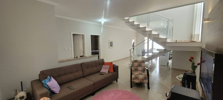 Imagem Casa com 3 Quartos à Venda, 300 m² em Loteamento Residencial Campos Do Conde Ii - Tremembé Imagem Casa com 3 Quartos à Venda, 300 m² em Loteamento Residencial Campos Do Conde Ii - Tremembé