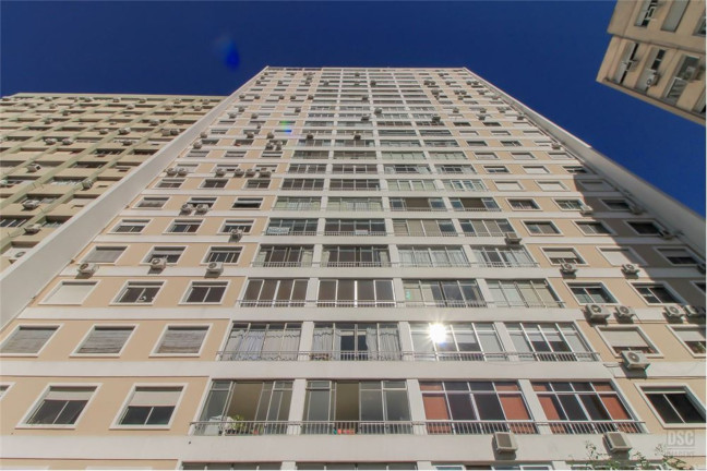 Imagem Apartamento com 4 Quartos à Venda, 207 m² em Centro Histórico - Porto Alegre Imagem Apartamento com 4 Quartos à Venda, 207 m² em Centro Histórico - Porto Alegre