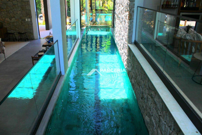 Imagem Casa com 6 Quartos à Venda, 855 m² em Riviera Módulo 12 - Bertioga Imagem Casa com 6 Quartos à Venda, 855 m² em Riviera Módulo 12 - Bertioga