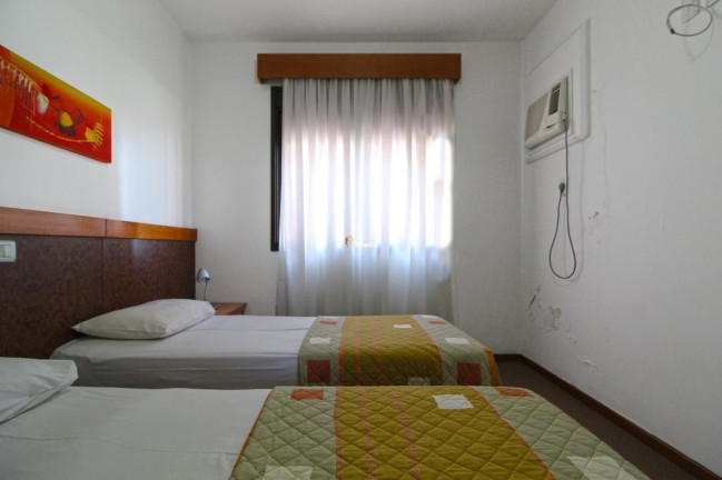 Imagem Imóvel com 1 Quarto à Venda, 44 m² em Centro - Novo Hamburgo Imagem Imóvel com 1 Quarto à Venda, 44 m² em Centro - Novo Hamburgo