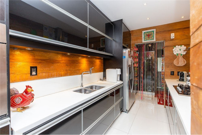 Imagem Casa de Condomínio com 3 Quartos à Venda, 238 m² em Jardim Vitória Régia - São Paulo Imagem Casa de Condomínio com 3 Quartos à Venda, 238 m² em Jardim Vitória Régia - São Paulo