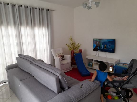 Imagem Casa com 3 Quartos à Venda, 300 m² em Residencial Maricá - Pindamonhangaba Imagem Casa com 3 Quartos à Venda, 300 m² em Residencial Maricá - Pindamonhangaba