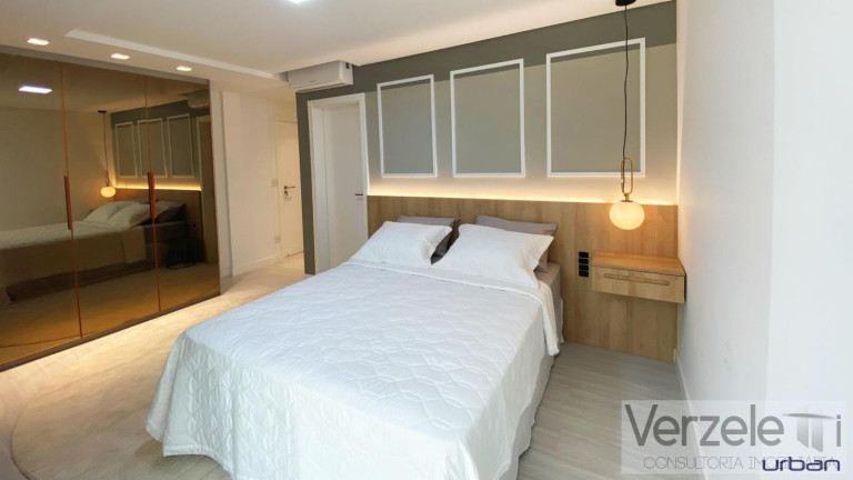 Imagem Apartamento com 4 Quartos à Venda, 240 m² em Centro - Balneário Camboriú