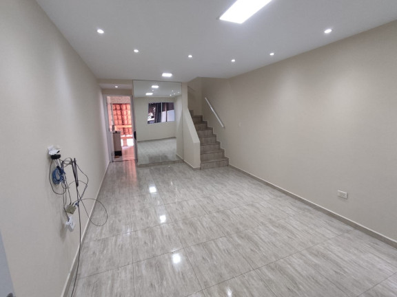 Imagem Imóvel com 2 Quartos à Venda, em Americanópolis - São Paulo Imagem Imóvel com 2 Quartos à Venda, em Americanópolis - São Paulo